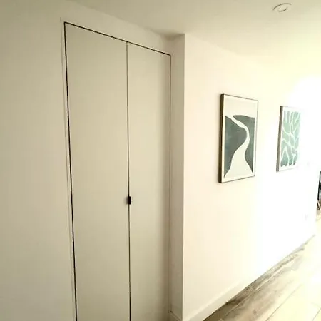 Gran A Pie De Calle Apartamento Valência