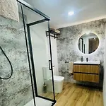 Gran A Pie De Calle Διαμέρισμα *